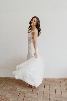 Die Braut und ihr Kleid